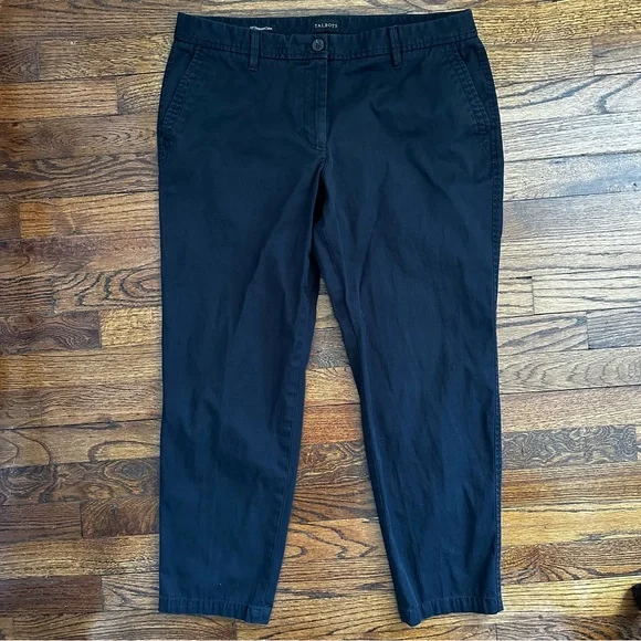 🦋 Talbots Black Relaxed Chinos Classic Style 12P - Picture 2 of 13